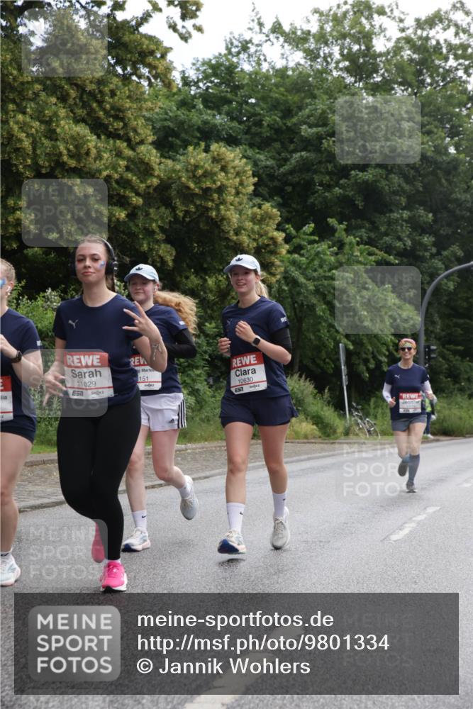 14.06.2026 - REWE Women's Run Jannik Wohlers http://msf.ph/oto/9801334 14.06.2026 10:09:46 Laufen 11029, 151, 10630, 57 meine-sportfotos.de