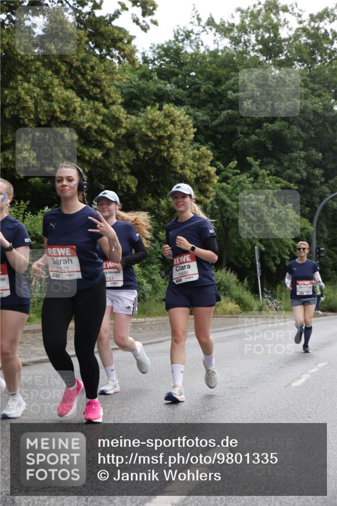 14.06.2026 - REWE Women's Run Jannik Wohlers http://msf.ph/oto/9801335 14.06.2026 10:09:46 Laufen 11029, 151, 10630 meine-sportfotos.de