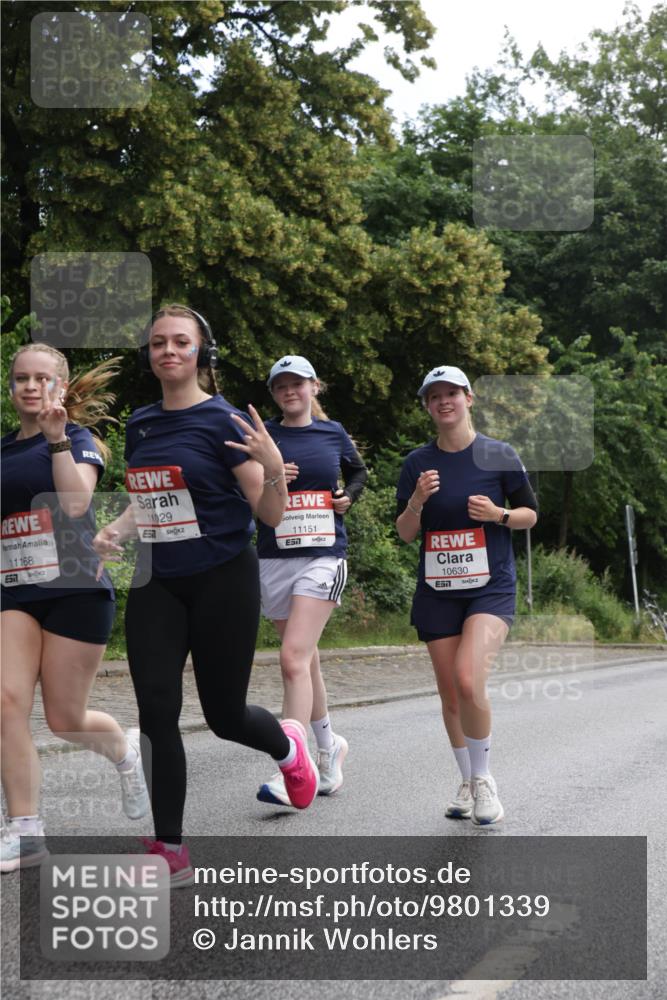 14.06.2026 - REWE Women's Run Jannik Wohlers http://msf.ph/oto/9801339 14.06.2026 10:09:46 Laufen 11168, 11029, 11151, 7, 10630, 57 meine-sportfotos.de