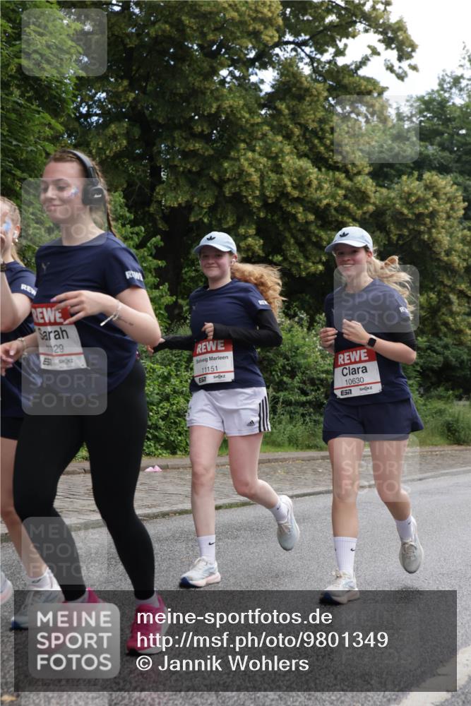 14.06.2026 - REWE Women's Run Jannik Wohlers http://msf.ph/oto/9801349 14.06.2026 10:09:47 Laufen 29, 11151, 657, 10630, 57 meine-sportfotos.de