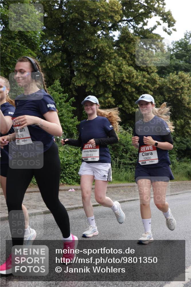 14.06.2026 - REWE Women's Run Jannik Wohlers http://msf.ph/oto/9801350 14.06.2026 10:09:47 Laufen 29, 11151, 57, 10630, 57 meine-sportfotos.de