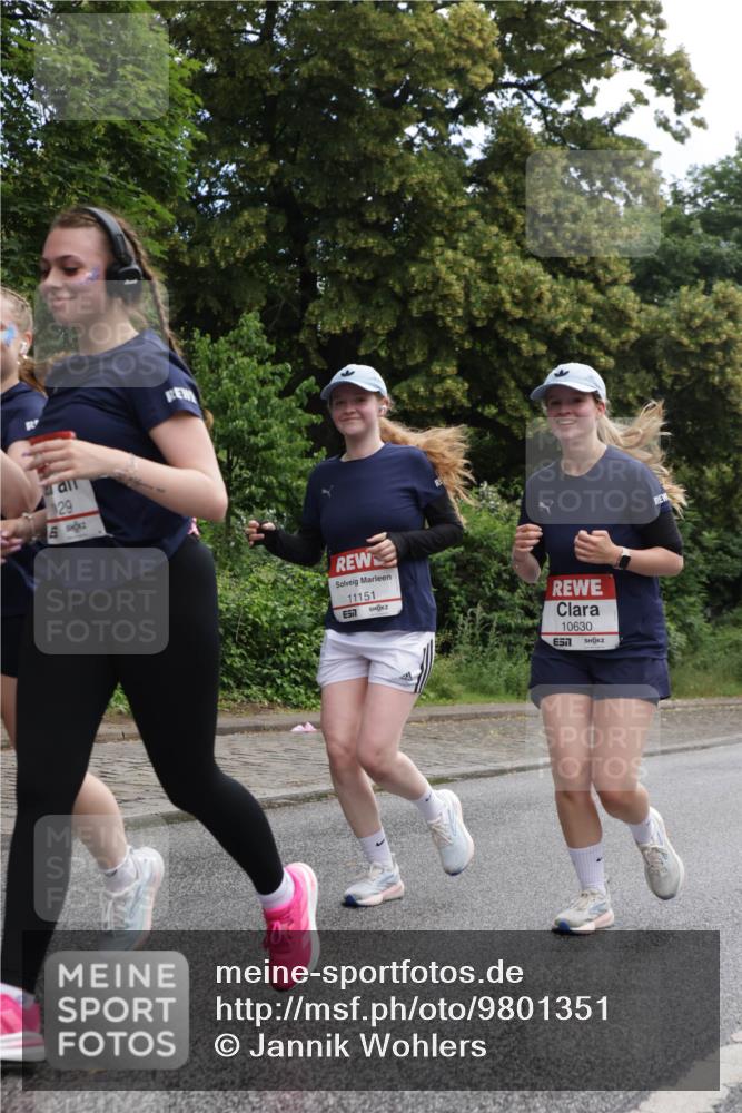 14.06.2026 - REWE Women's Run Jannik Wohlers http://msf.ph/oto/9801351 14.06.2026 10:09:47 Laufen 29, 11151, 57, 10630 meine-sportfotos.de