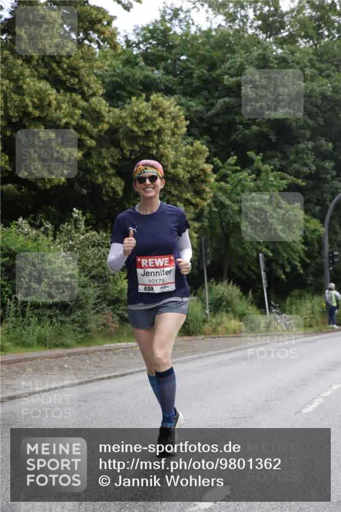 14.06.2026 - REWE Women's Run Jannik Wohlers http://msf.ph/oto/9801362 14.06.2026 10:09:49 Laufen 10179 meine-sportfotos.de