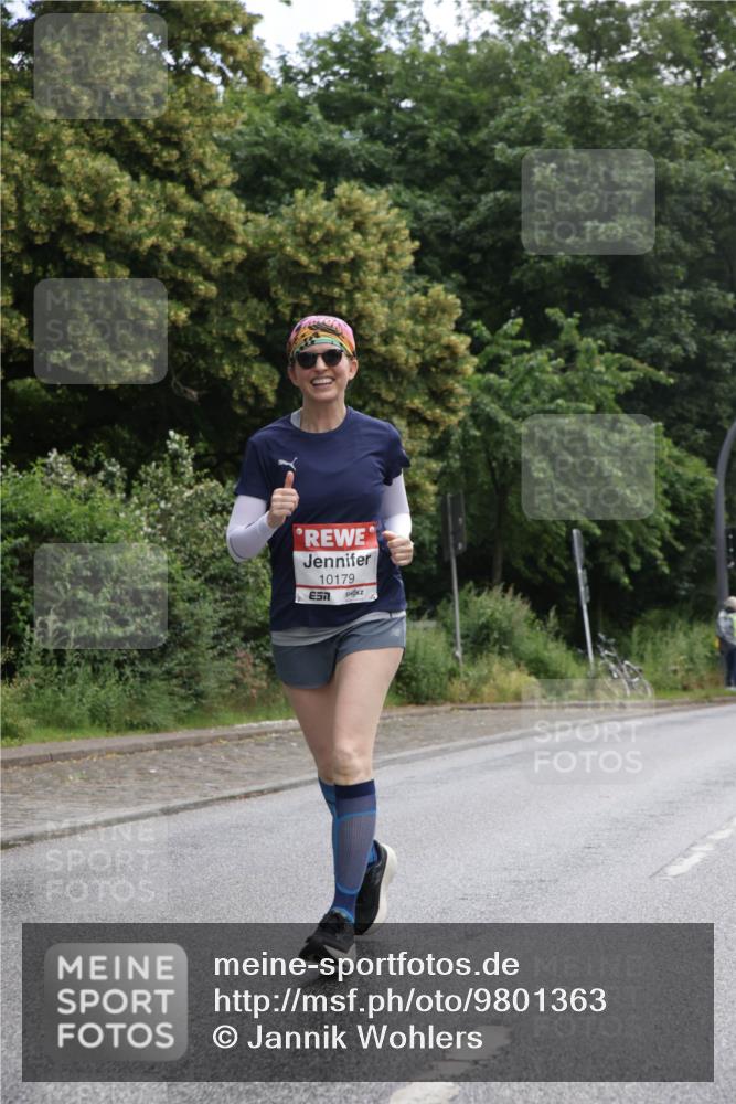 14.06.2026 - REWE Women's Run Jannik Wohlers http://msf.ph/oto/9801363 14.06.2026 10:09:49 Laufen 10179, 7 meine-sportfotos.de