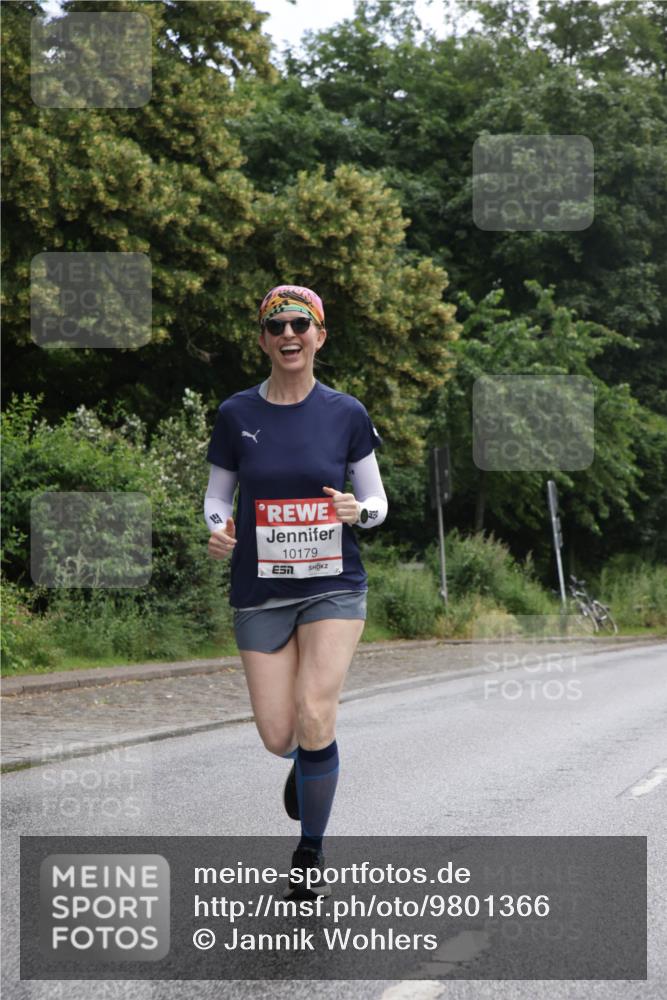 14.06.2026 - REWE Women's Run Jannik Wohlers http://msf.ph/oto/9801366 14.06.2026 10:09:49 Laufen 10179 meine-sportfotos.de