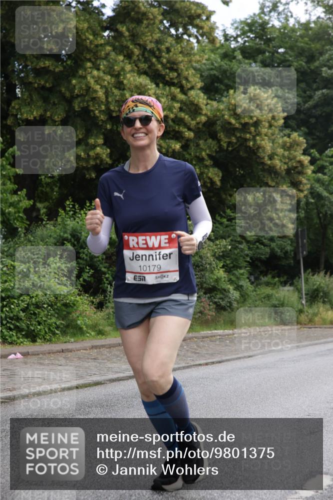 14.06.2026 - REWE Women's Run Jannik Wohlers http://msf.ph/oto/9801375 14.06.2026 10:09:49 Laufen 10179 meine-sportfotos.de