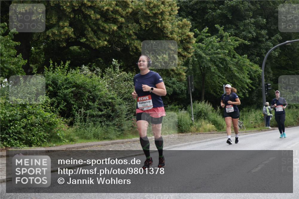 14.06.2026 - REWE Women's Run Jannik Wohlers http://msf.ph/oto/9801378 14.06.2026 10:09:59 Laufen 10746 meine-sportfotos.de
