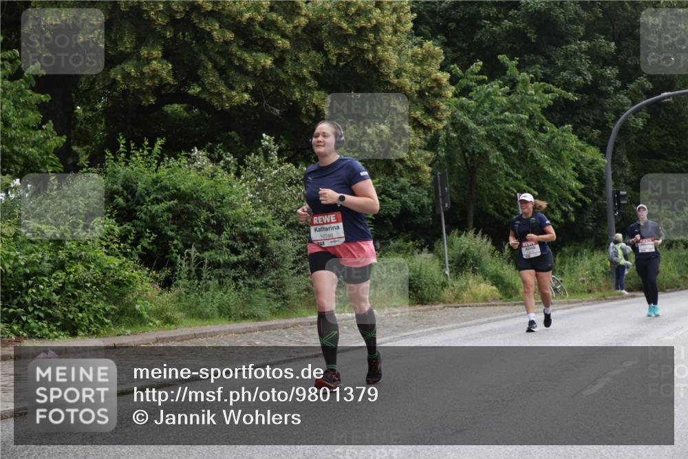 14.06.2026 - REWE Women's Run Jannik Wohlers http://msf.ph/oto/9801379 14.06.2026 10:10:00 Laufen 10746 meine-sportfotos.de