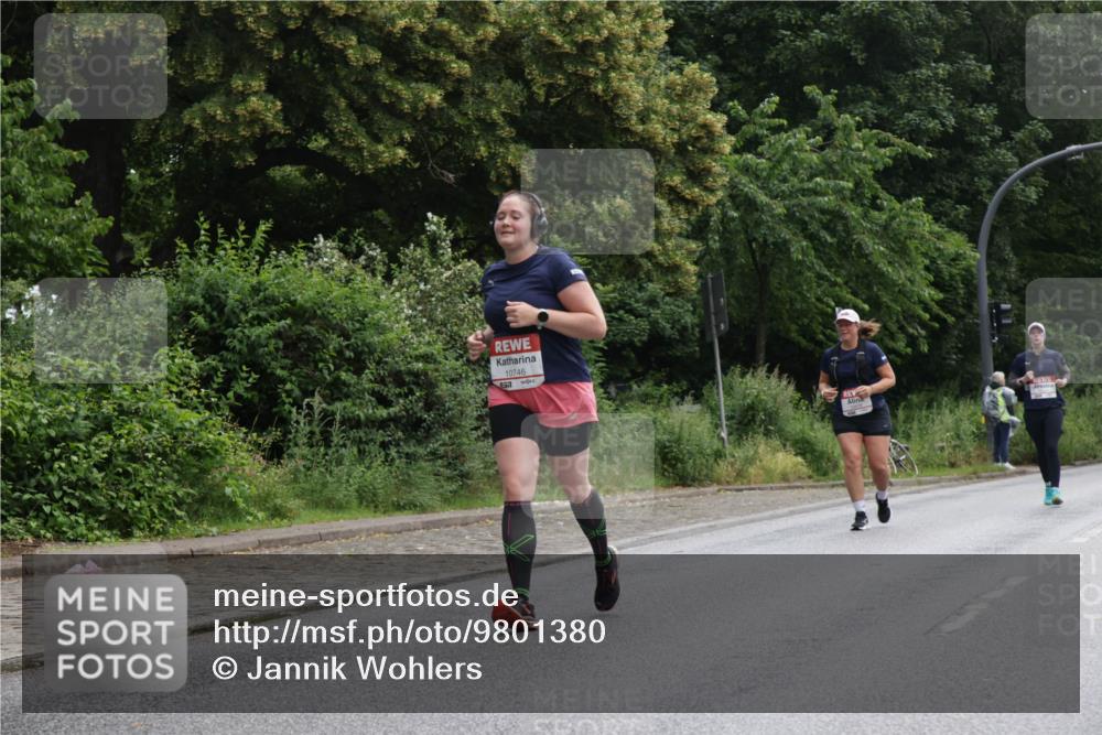 14.06.2026 - REWE Women's Run Jannik Wohlers http://msf.ph/oto/9801380 14.06.2026 10:10:00 Laufen 10746 meine-sportfotos.de