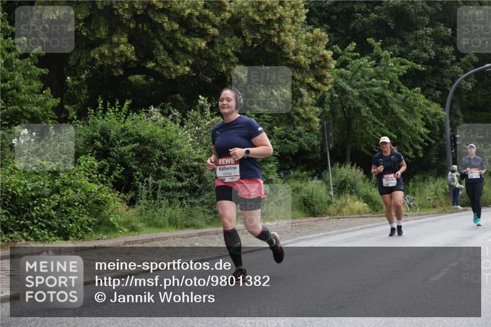 14.06.2026 - REWE Women's Run Jannik Wohlers http://msf.ph/oto/9801382 14.06.2026 10:10:00 Laufen 10746 meine-sportfotos.de