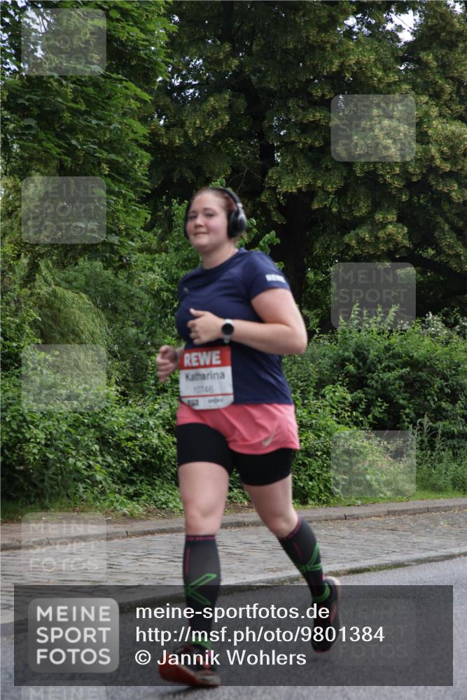14.06.2026 - REWE Women's Run Jannik Wohlers http://msf.ph/oto/9801384 14.06.2026 10:10:01 Laufen 10746 meine-sportfotos.de