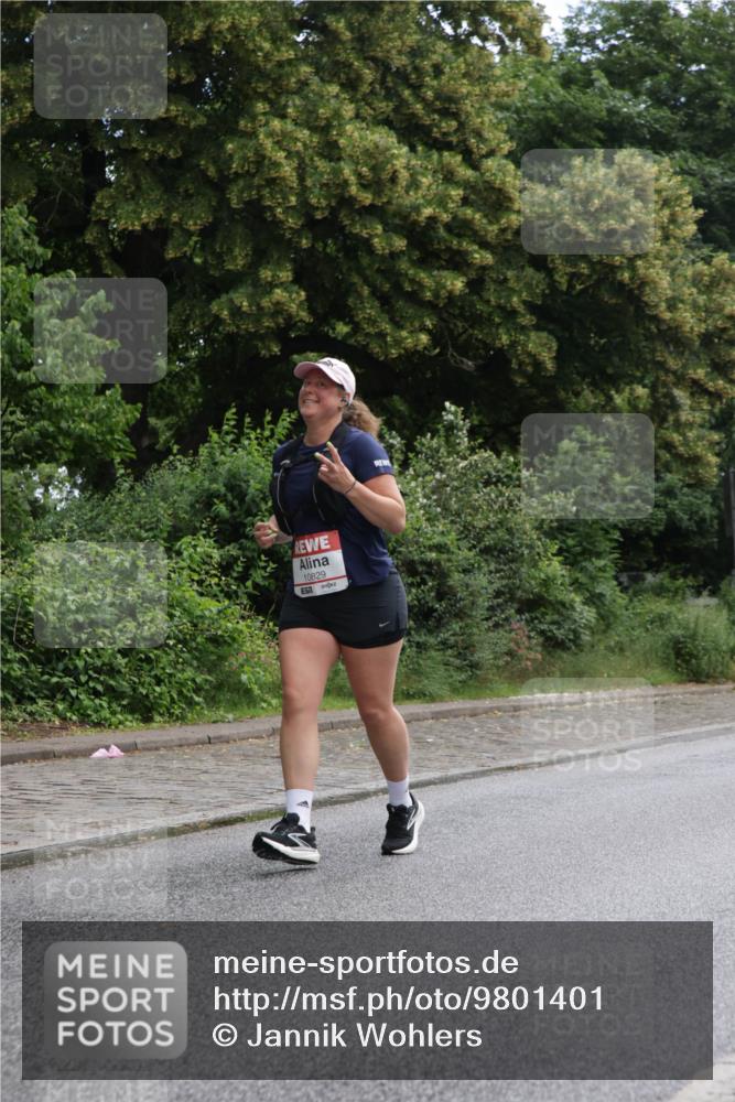 14.06.2026 - REWE Women's Run Jannik Wohlers http://msf.ph/oto/9801401 14.06.2026 10:10:03 Laufen 10829 meine-sportfotos.de
