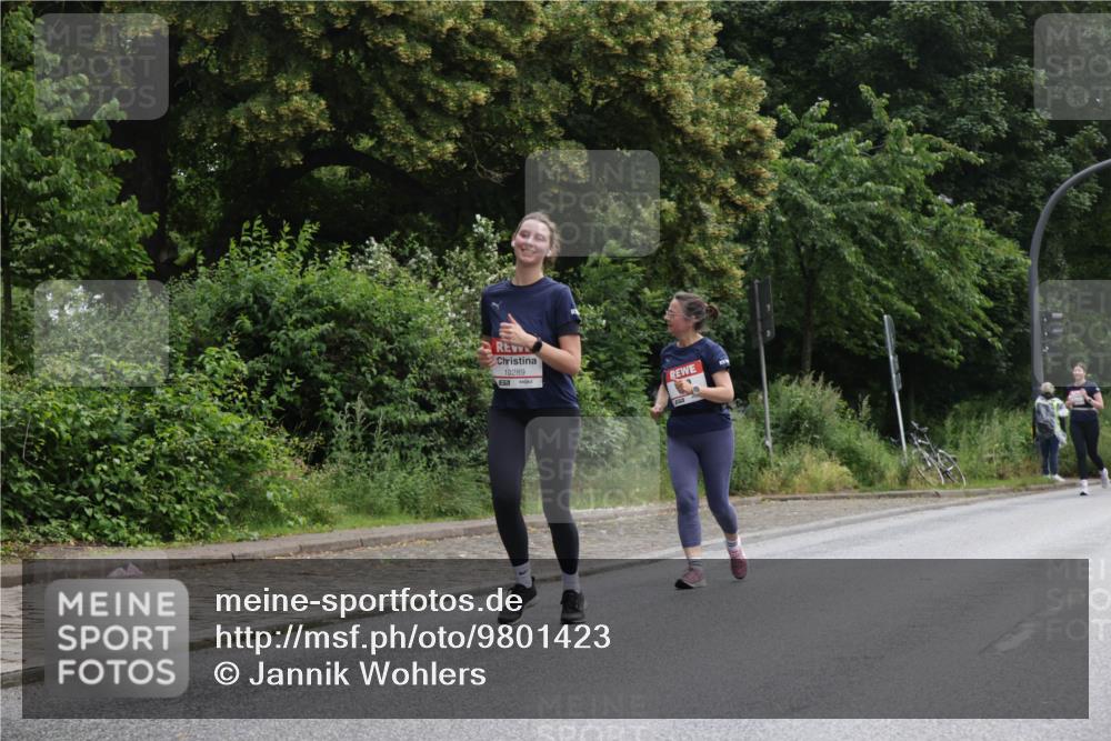 14.06.2026 - REWE Women's Run Jannik Wohlers http://msf.ph/oto/9801423 14.06.2026 10:10:13 Laufen 10289, 51 meine-sportfotos.de