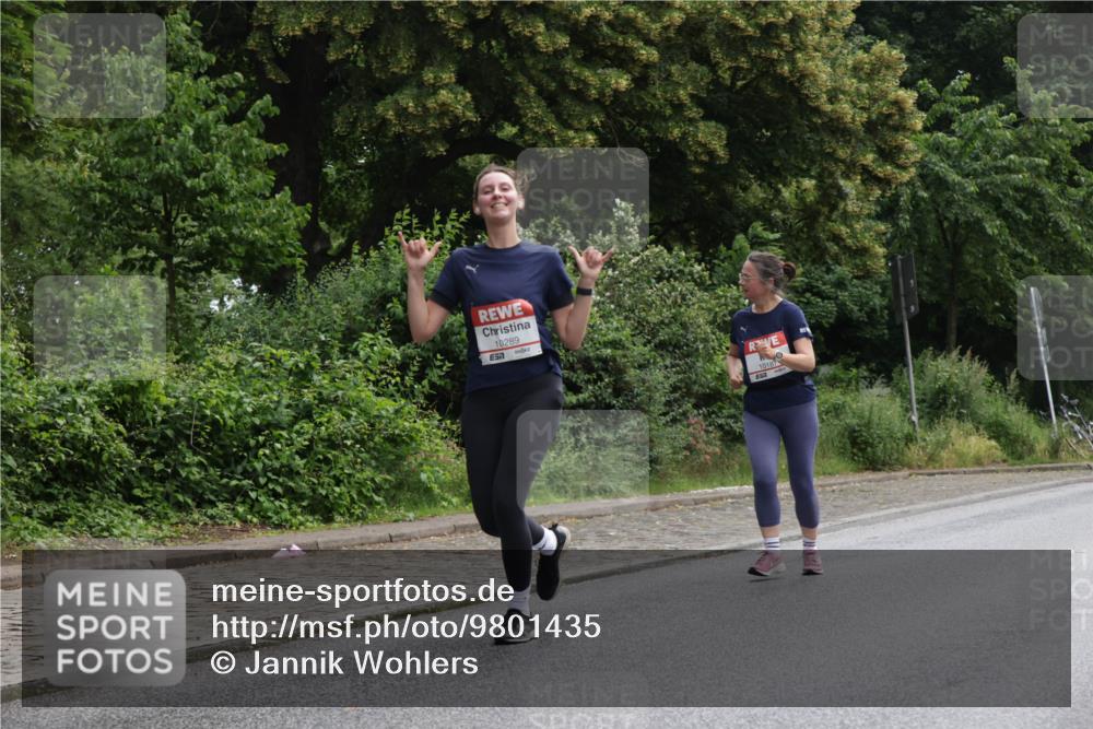 14.06.2026 - REWE Women's Run Jannik Wohlers http://msf.ph/oto/9801435 14.06.2026 10:10:13 Laufen 10289, 57, 10187 meine-sportfotos.de