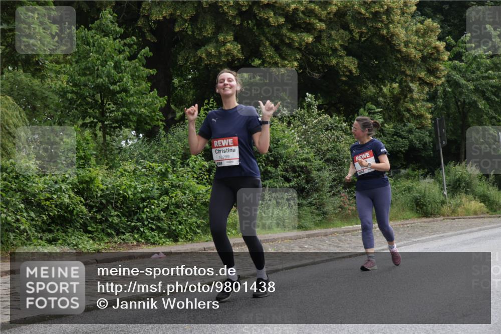 14.06.2026 - REWE Women's Run Jannik Wohlers http://msf.ph/oto/9801438 14.06.2026 10:10:13 Laufen 10289 meine-sportfotos.de