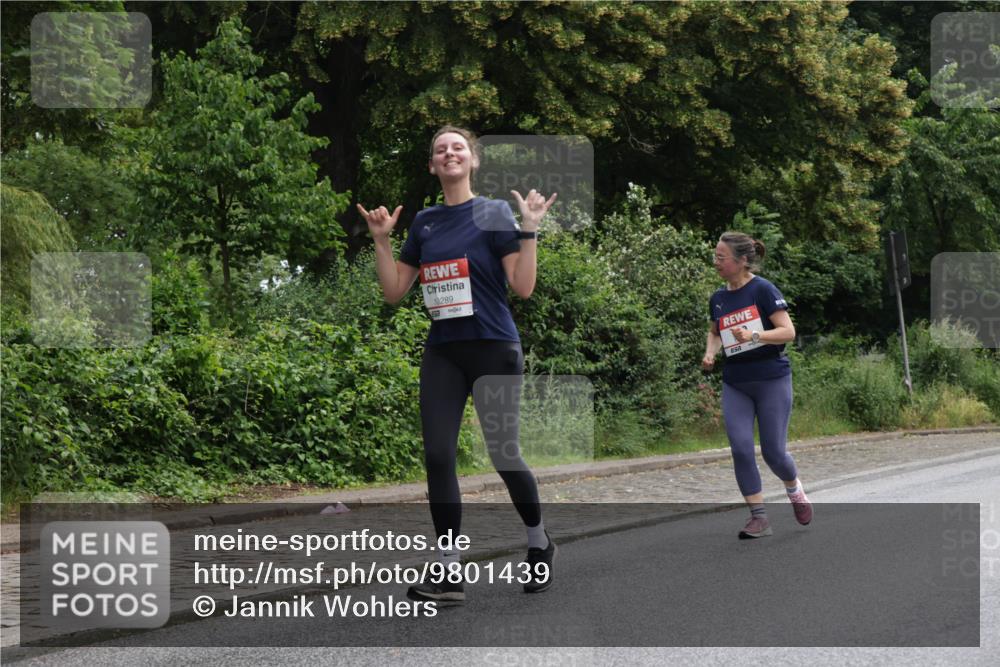 14.06.2026 - REWE Women's Run Jannik Wohlers http://msf.ph/oto/9801439 14.06.2026 10:10:13 Laufen 10289 meine-sportfotos.de