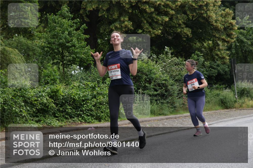 14.06.2026 - REWE Women's Run Jannik Wohlers http://msf.ph/oto/9801440 14.06.2026 10:10:13 Laufen 10289 meine-sportfotos.de