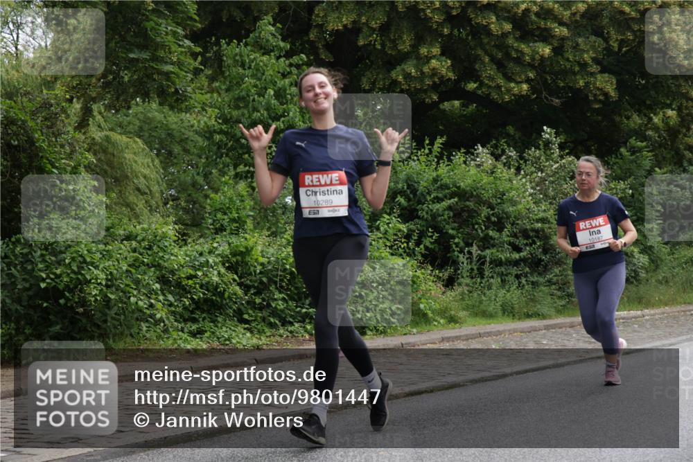 14.06.2026 - REWE Women's Run Jannik Wohlers http://msf.ph/oto/9801447 14.06.2026 10:10:14 Laufen 10289, 57, 10187, 57 meine-sportfotos.de