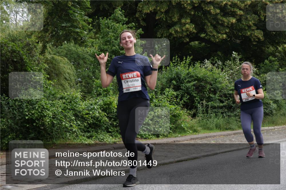 14.06.2026 - REWE Women's Run Jannik Wohlers http://msf.ph/oto/9801449 14.06.2026 10:10:14 Laufen 10289, 57 meine-sportfotos.de