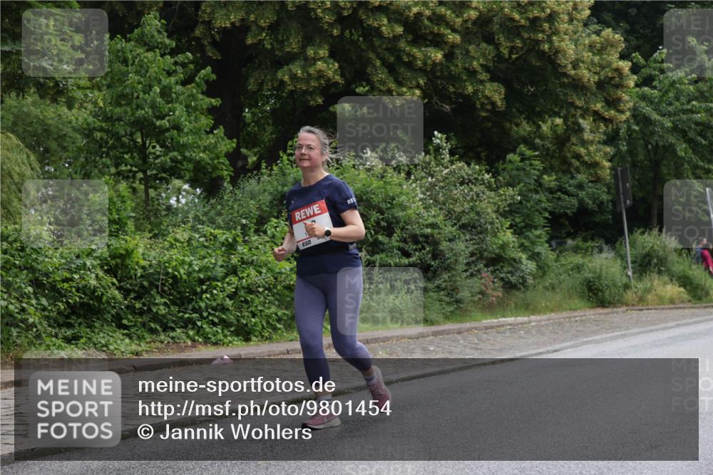 14.06.2026 - REWE Women's Run Jannik Wohlers http://msf.ph/oto/9801454 14.06.2026 10:10:15 Laufen 57 meine-sportfotos.de