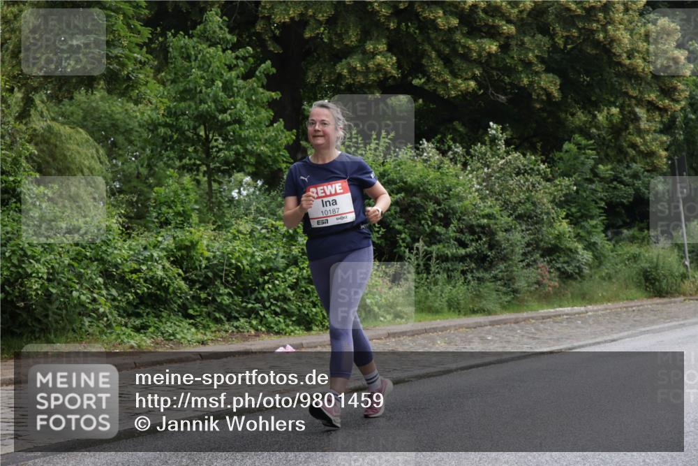 14.06.2026 - REWE Women's Run Jannik Wohlers http://msf.ph/oto/9801459 14.06.2026 10:10:15 Laufen 10187, 57 meine-sportfotos.de