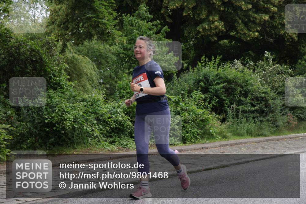 14.06.2026 - REWE Women's Run Jannik Wohlers http://msf.ph/oto/9801468 14.06.2026 10:10:15 Laufen  meine-sportfotos.de
