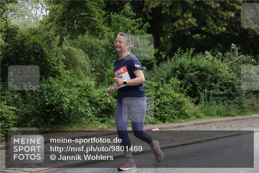 14.06.2026 - REWE Women's Run Jannik Wohlers http://msf.ph/oto/9801469 14.06.2026 10:10:16 Laufen  meine-sportfotos.de
