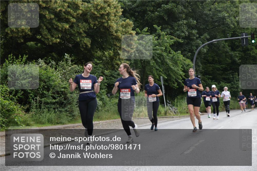14.06.2026 - REWE Women's Run Jannik Wohlers http://msf.ph/oto/9801471 14.06.2026 10:10:21 Laufen 10797, 10807 meine-sportfotos.de