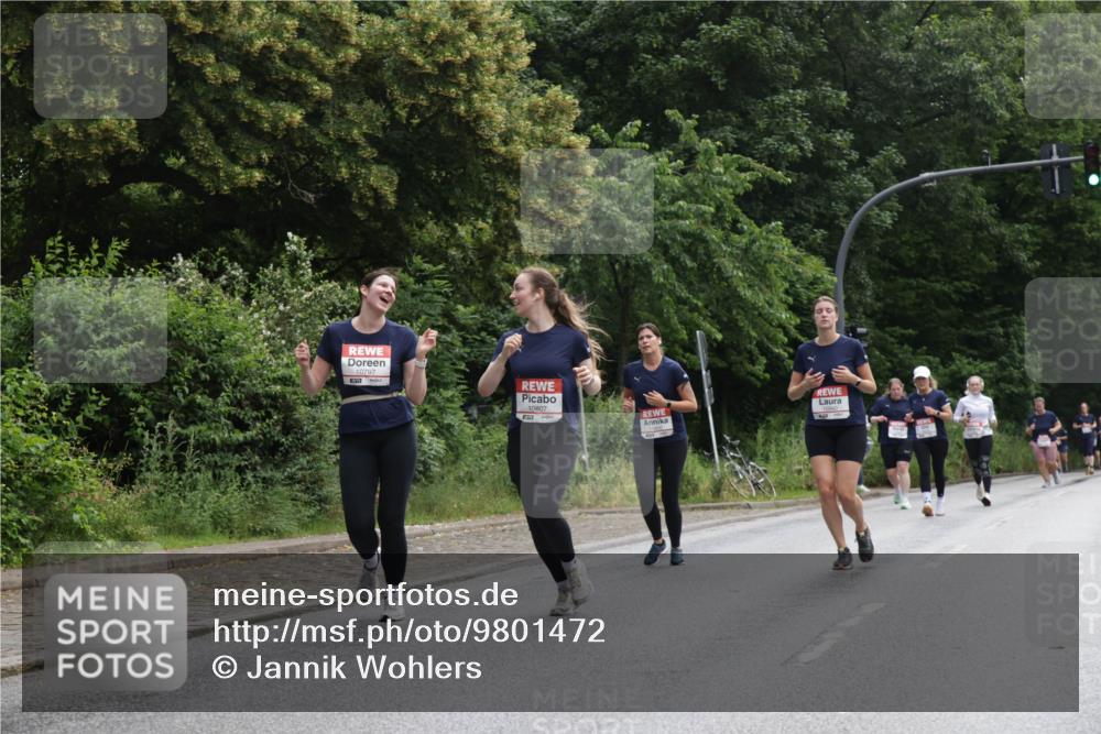 14.06.2026 - REWE Women's Run Jannik Wohlers http://msf.ph/oto/9801472 14.06.2026 10:10:21 Laufen 10797, 10807 meine-sportfotos.de