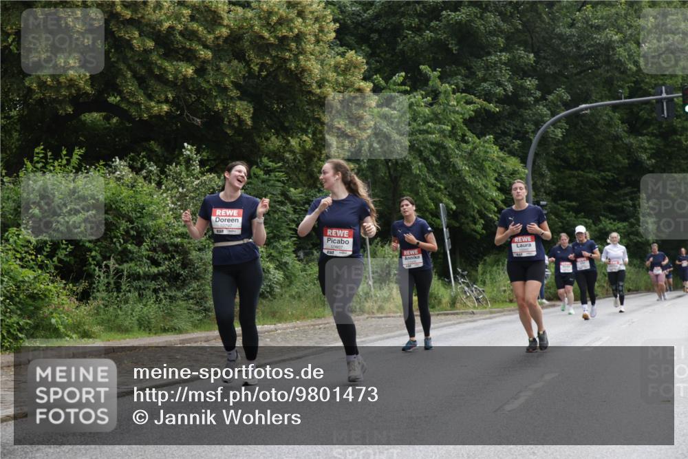 14.06.2026 - REWE Women's Run Jannik Wohlers http://msf.ph/oto/9801473 14.06.2026 10:10:21 Laufen 10797, 10807, 11400 meine-sportfotos.de