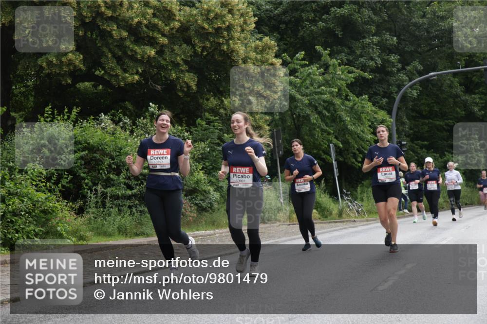 14.06.2026 - REWE Women's Run Jannik Wohlers http://msf.ph/oto/9801479 14.06.2026 10:10:21 Laufen 10797, 10807, 11400 meine-sportfotos.de
