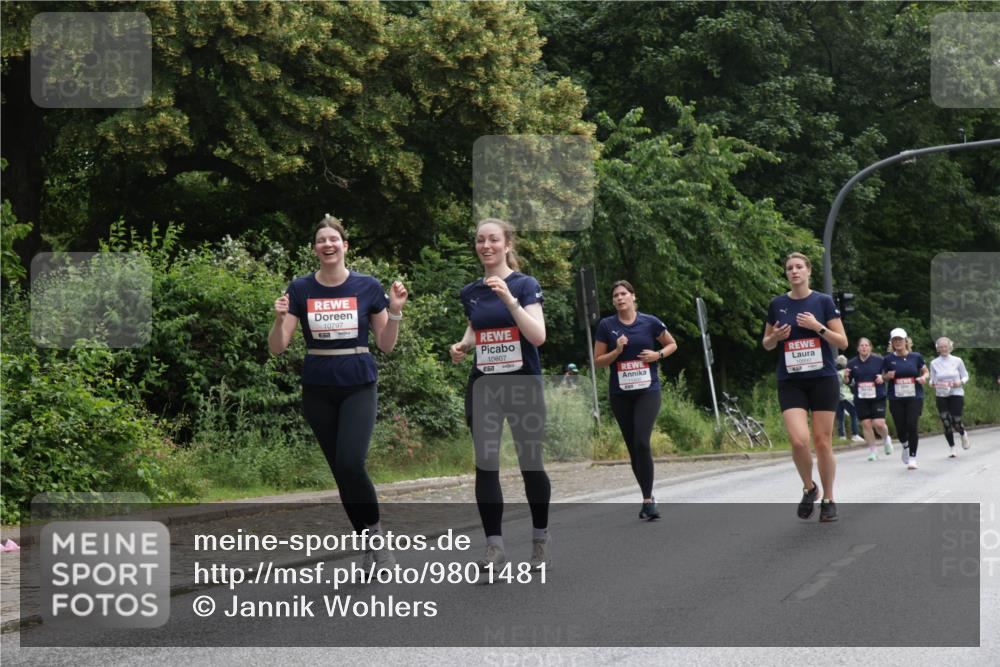 14.06.2026 - REWE Women's Run Jannik Wohlers http://msf.ph/oto/9801481 14.06.2026 10:10:22 Laufen 10797, 10807, 571 meine-sportfotos.de