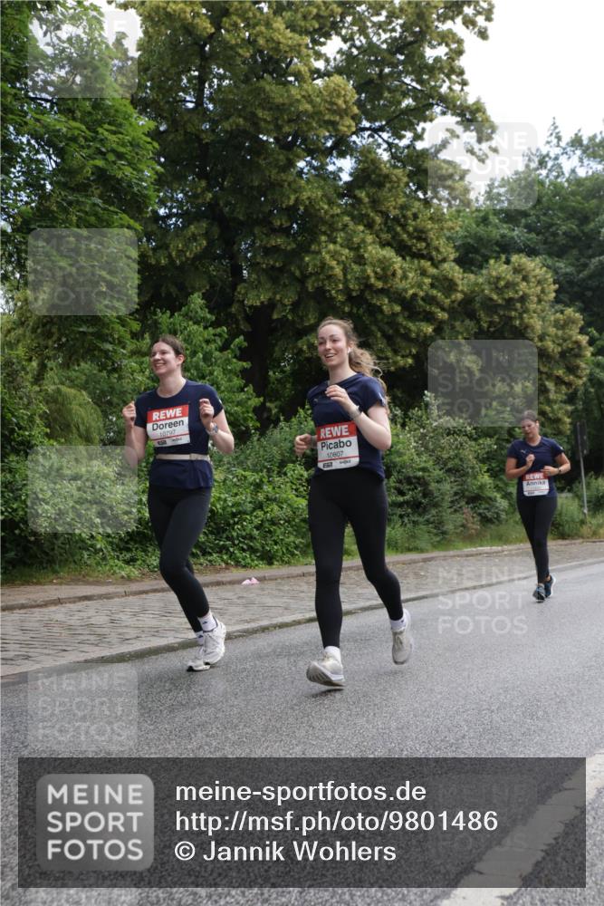 14.06.2026 - REWE Women's Run Jannik Wohlers http://msf.ph/oto/9801486 14.06.2026 10:10:23 Laufen 10797, 10807, 657 meine-sportfotos.de