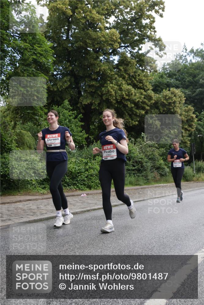 14.06.2026 - REWE Women's Run Jannik Wohlers http://msf.ph/oto/9801487 14.06.2026 10:10:23 Laufen 10797, 10807 meine-sportfotos.de