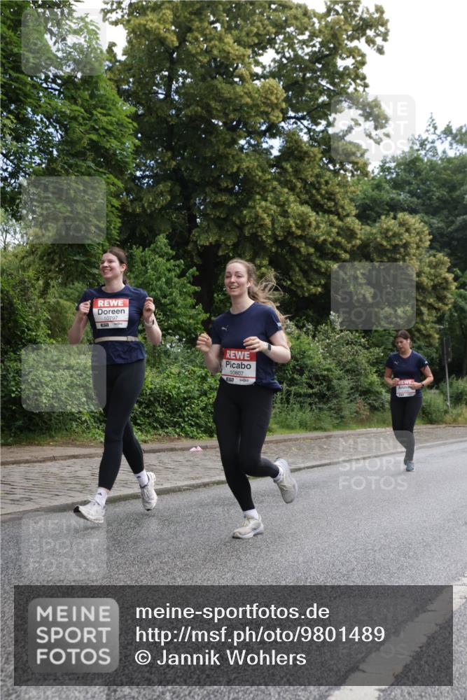 14.06.2026 - REWE Women's Run Jannik Wohlers http://msf.ph/oto/9801489 14.06.2026 10:10:23 Laufen 10797, 10807, 57 meine-sportfotos.de