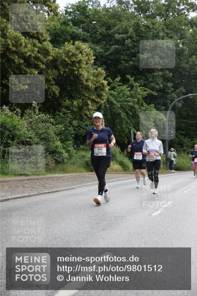 14.06.2026 - REWE Women's Run Jannik Wohlers http://msf.ph/oto/9801512 14.06.2026 10:10:27 Laufen 10658 meine-sportfotos.de