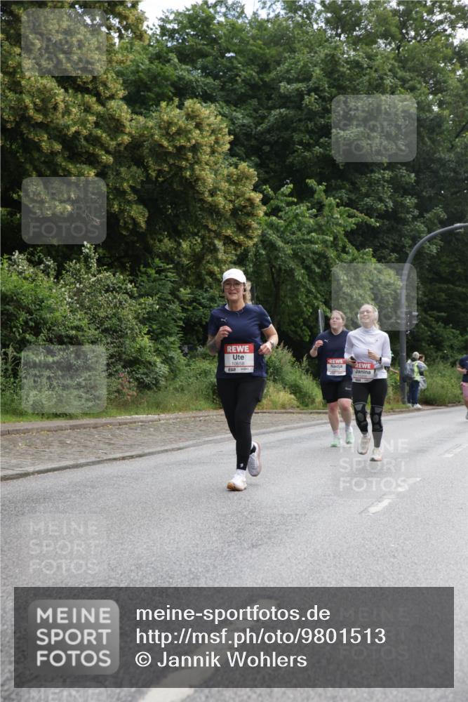 14.06.2026 - REWE Women's Run Jannik Wohlers http://msf.ph/oto/9801513 14.06.2026 10:10:27 Laufen 10658 meine-sportfotos.de