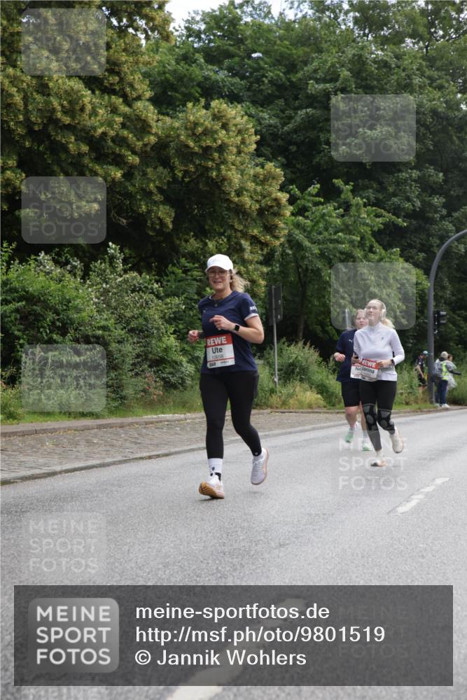 14.06.2026 - REWE Women's Run Jannik Wohlers http://msf.ph/oto/9801519 14.06.2026 10:10:27 Laufen 10658 meine-sportfotos.de