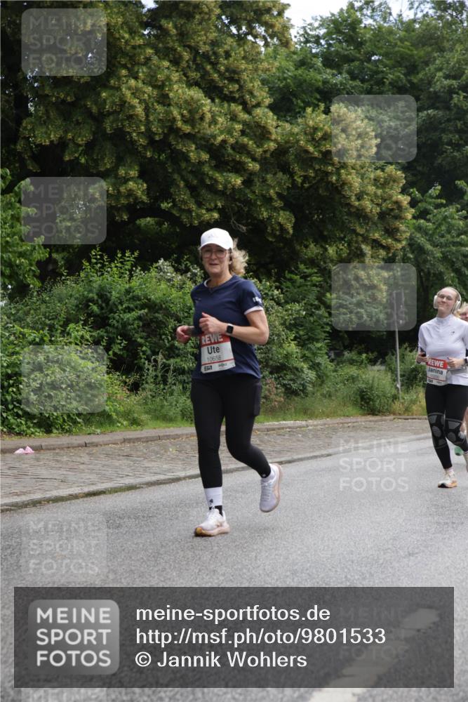 14.06.2026 - REWE Women's Run Jannik Wohlers http://msf.ph/oto/9801533 14.06.2026 10:10:28 Laufen 10658, 577, 10200 meine-sportfotos.de