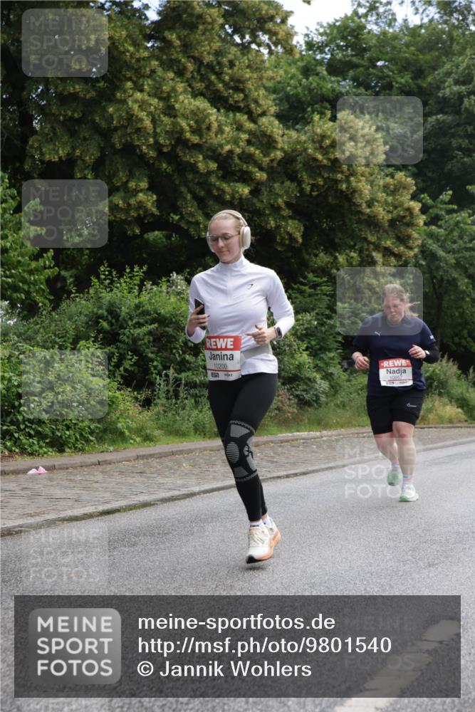 14.06.2026 - REWE Women's Run Jannik Wohlers http://msf.ph/oto/9801540 14.06.2026 10:10:29 Laufen 10200, 10957 meine-sportfotos.de