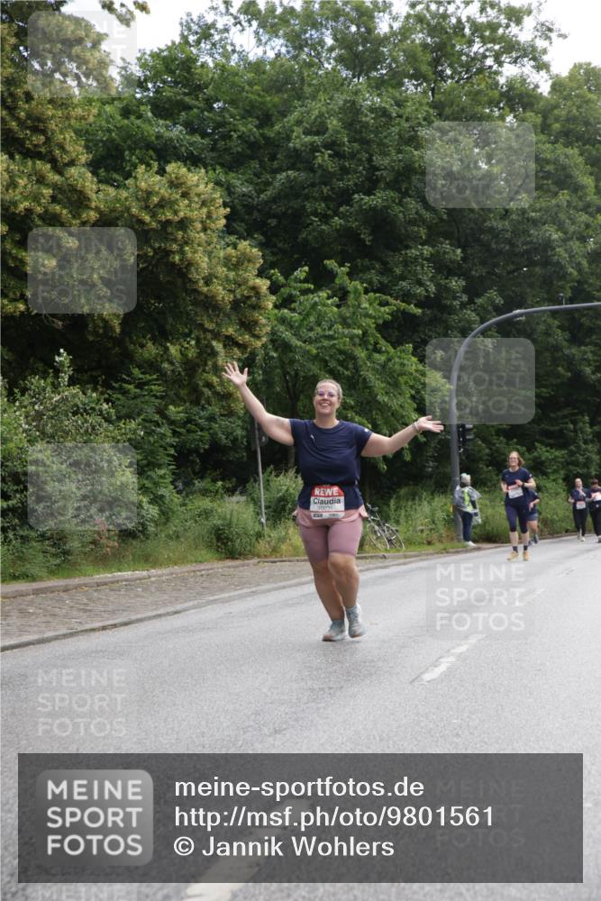 14.06.2026 - REWE Women's Run Jannik Wohlers http://msf.ph/oto/9801561 14.06.2026 10:10:33 Laufen 10035 meine-sportfotos.de