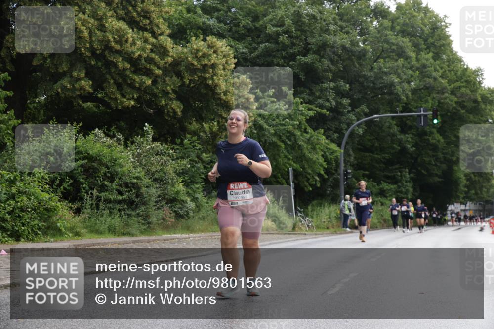 14.06.2026 - REWE Women's Run Jannik Wohlers http://msf.ph/oto/9801563 14.06.2026 10:10:34 Laufen 10035 meine-sportfotos.de