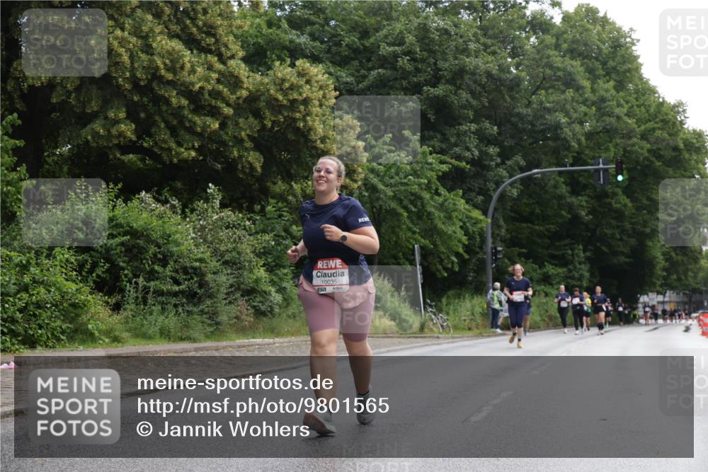 14.06.2026 - REWE Women's Run Jannik Wohlers http://msf.ph/oto/9801565 14.06.2026 10:10:34 Laufen 10035, 7 meine-sportfotos.de