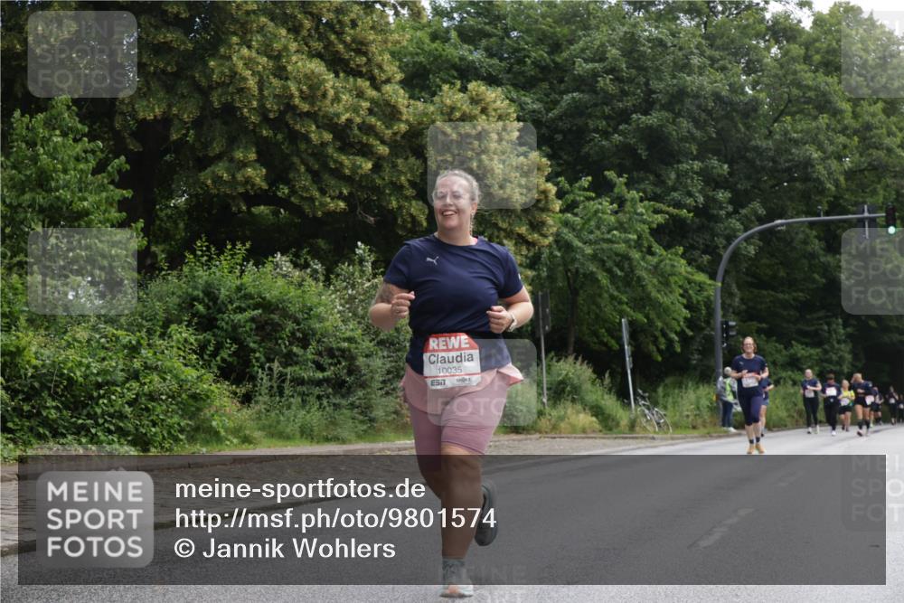 14.06.2026 - REWE Women's Run Jannik Wohlers http://msf.ph/oto/9801574 14.06.2026 10:10:35 Laufen 10035, 7 meine-sportfotos.de