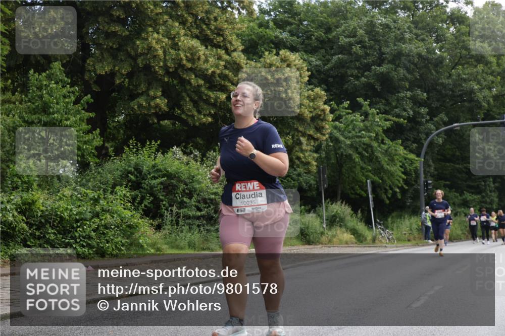 14.06.2026 - REWE Women's Run Jannik Wohlers http://msf.ph/oto/9801578 14.06.2026 10:10:35 Laufen 10035, 57 meine-sportfotos.de