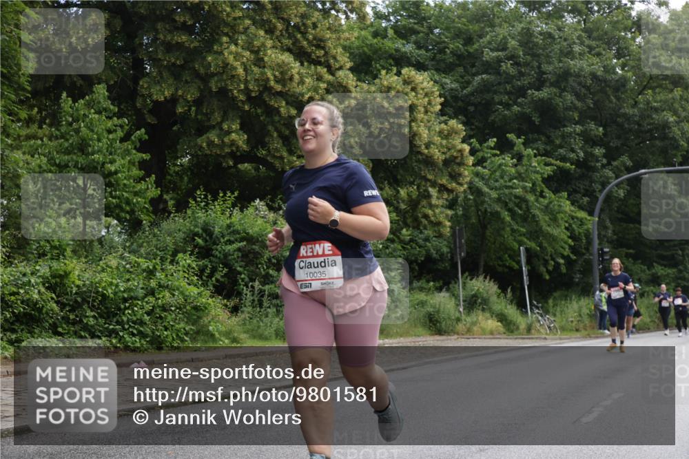 14.06.2026 - REWE Women's Run Jannik Wohlers http://msf.ph/oto/9801581 14.06.2026 10:10:35 Laufen 10035, 7 meine-sportfotos.de