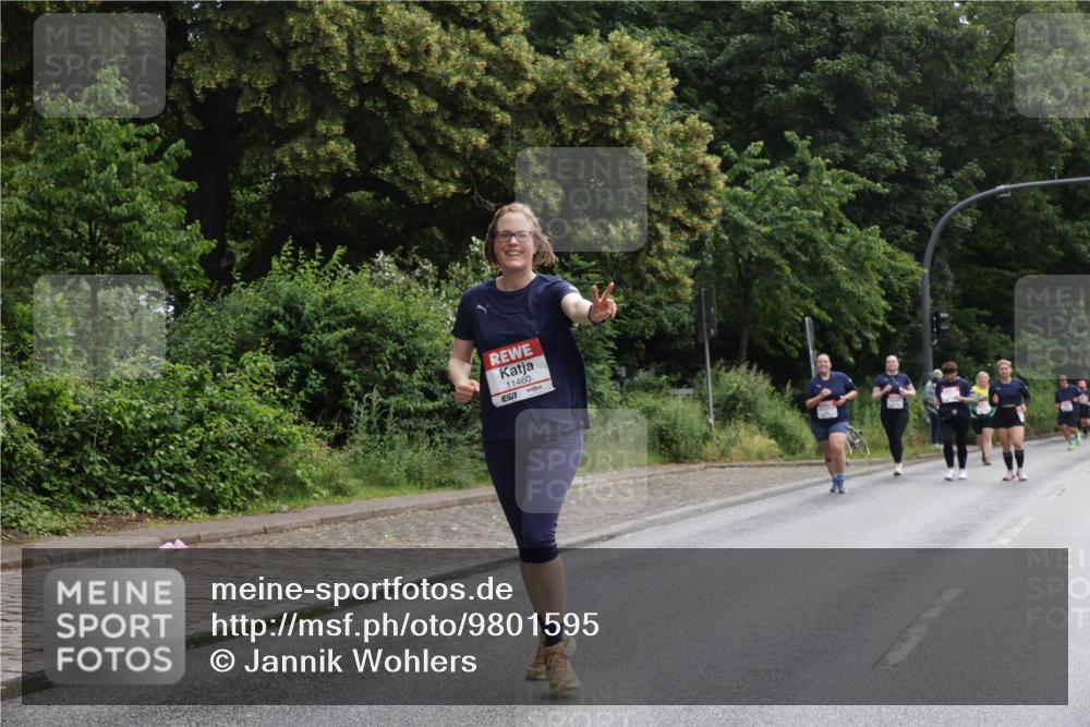14.06.2026 - REWE Women's Run Jannik Wohlers http://msf.ph/oto/9801595 14.06.2026 10:10:41 Laufen 11460, 7 meine-sportfotos.de