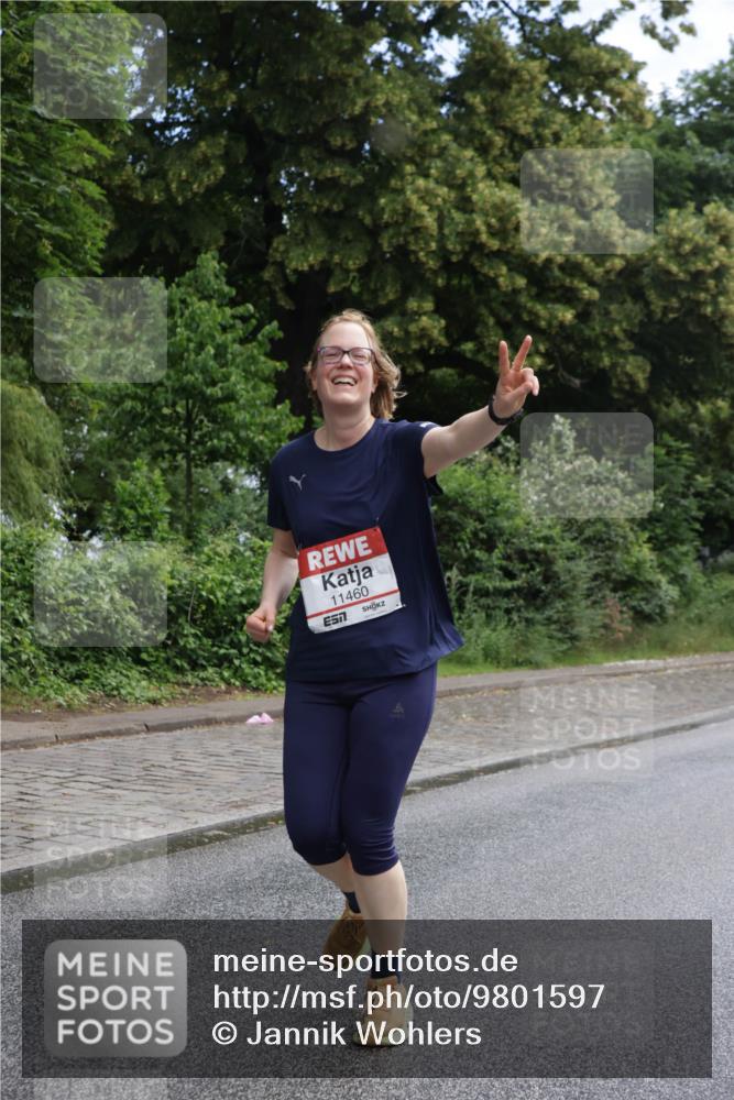 14.06.2026 - REWE Women's Run Jannik Wohlers http://msf.ph/oto/9801597 14.06.2026 10:10:42 Laufen 11460, 7 meine-sportfotos.de