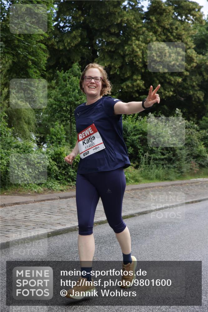 14.06.2026 - REWE Women's Run Jannik Wohlers http://msf.ph/oto/9801600 14.06.2026 10:10:42 Laufen 57, 11460 meine-sportfotos.de