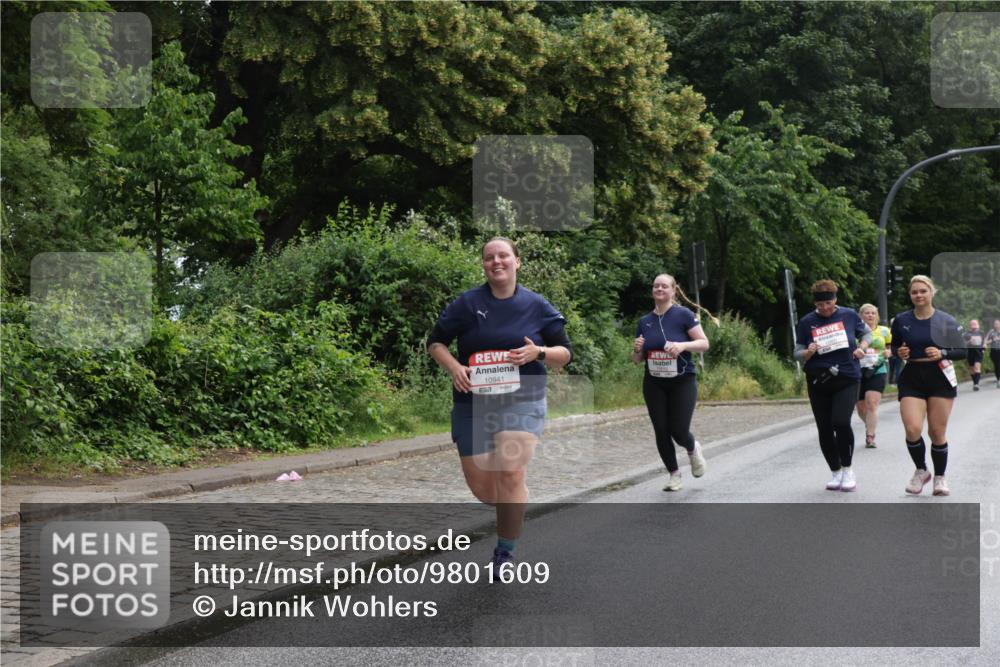 14.06.2026 - REWE Women's Run Jannik Wohlers http://msf.ph/oto/9801609 14.06.2026 10:10:47 Laufen 10941, 657 meine-sportfotos.de